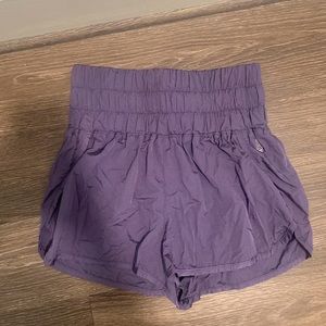 Free People, the Way Home Shorts, purple, size L,